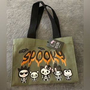 Hello Kitty & Friends x Forever 21